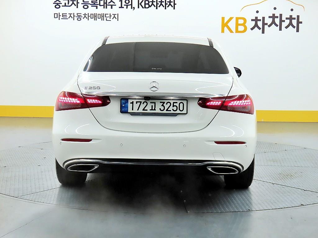 벤츠 E클래스(5세대) E250 아방가르드 - 이미지 18