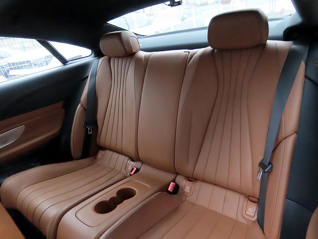 벤츠 E클래스(5세대) 쿠페 E450 4매틱 - 이미지 16