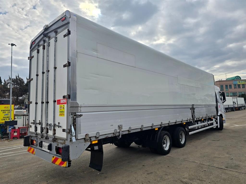 현대 트라고 엑시언트 - 이미지 3