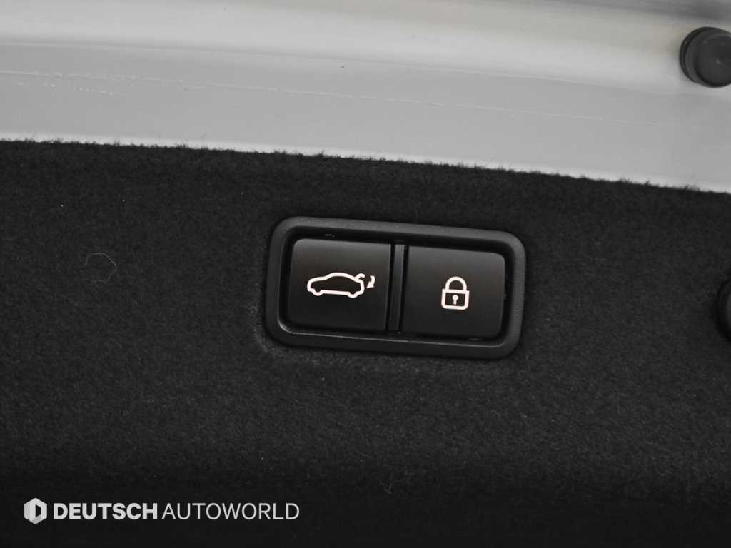 제네시스 G70 2.0T AWD 스포츠 패키지 - 이미지 2