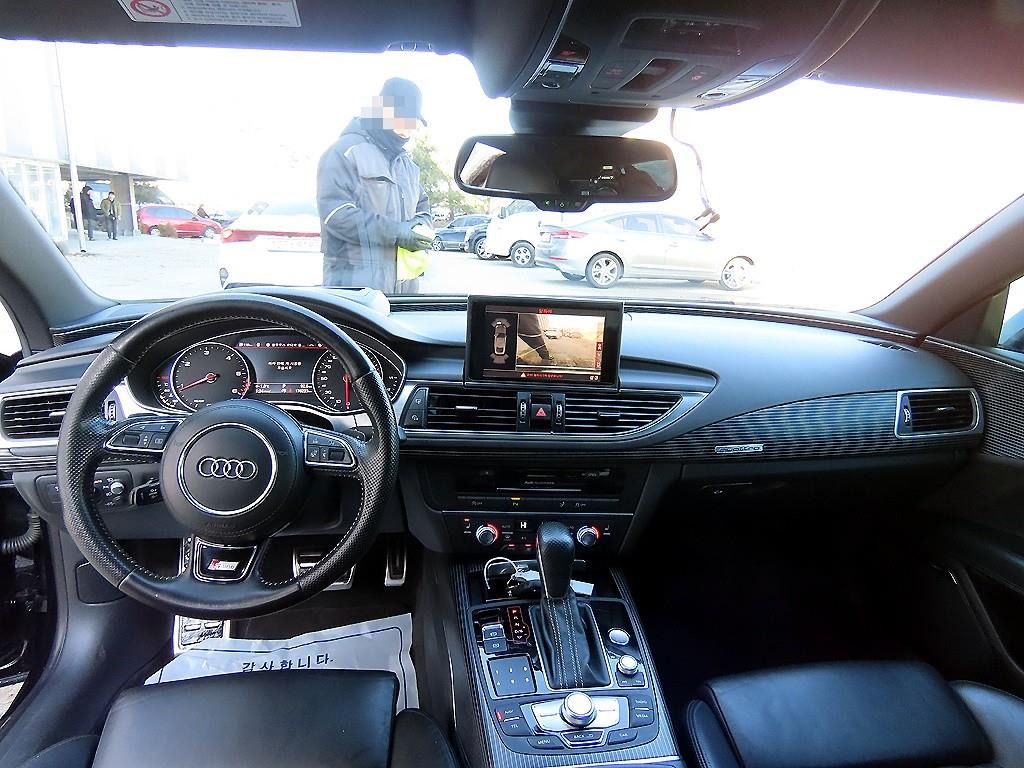 아우디 A7 50 TDI 콰트로 - 이미지 4
