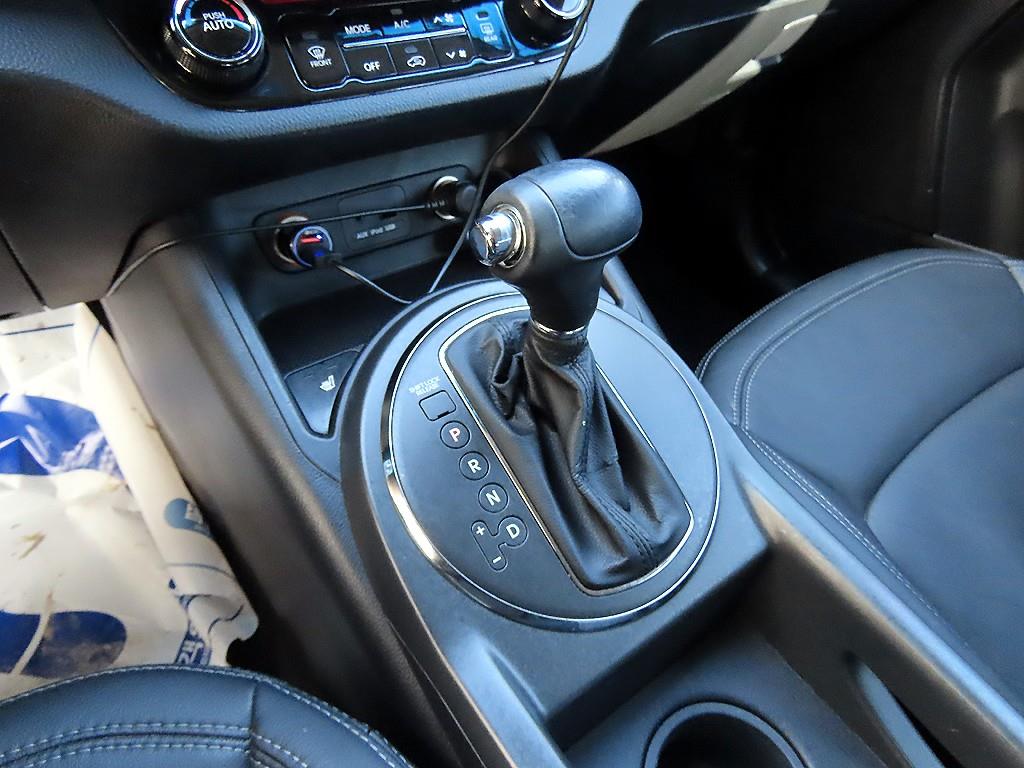 기아 스포티지 R 디젤 R2.0 2WD TLX 고급형 - 이미지 13