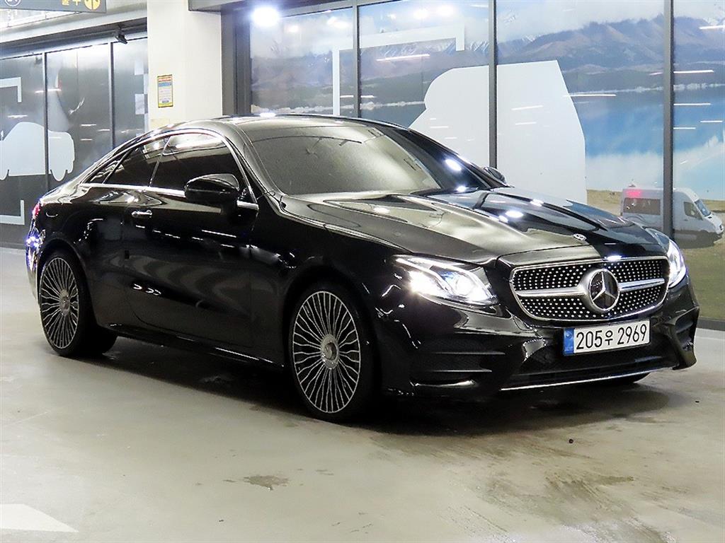 벤츠 E클래스(5세대) 쿠페 E450 4매틱 - 이미지 5