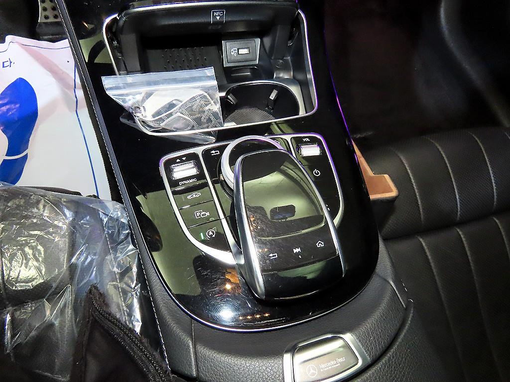 벤츠 E클래스(5세대) 쿠페 E450 4매틱 - 이미지 16