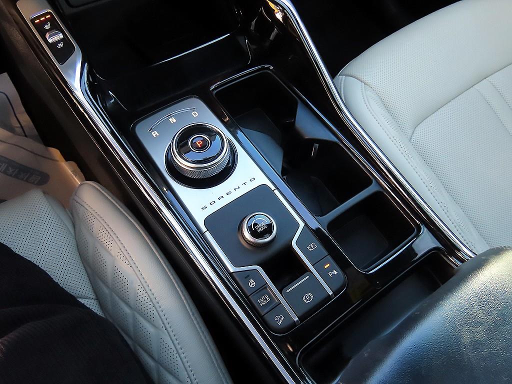 기아 신형쏘렌토 하이브리드(MQ4) 1.6 HEV 2WD 그래비티 - 이미지 2