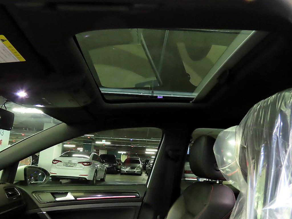 폭스바겐 골프(7세대) 2.0 GTI - 이미지 3