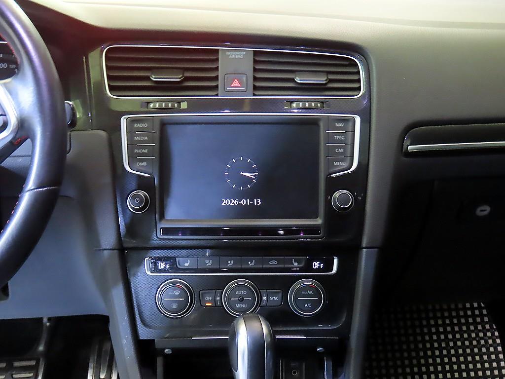 폭스바겐 골프(7세대) 2.0 GTI - 이미지 6