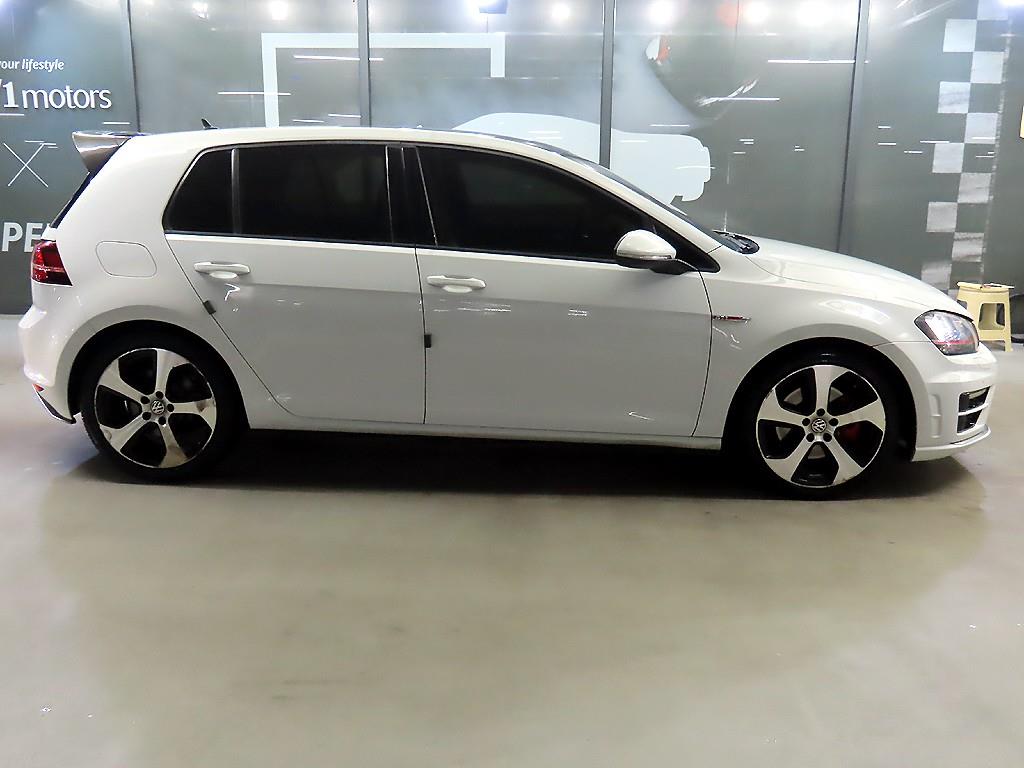 폭스바겐 골프(7세대) 2.0 GTI - 이미지 15