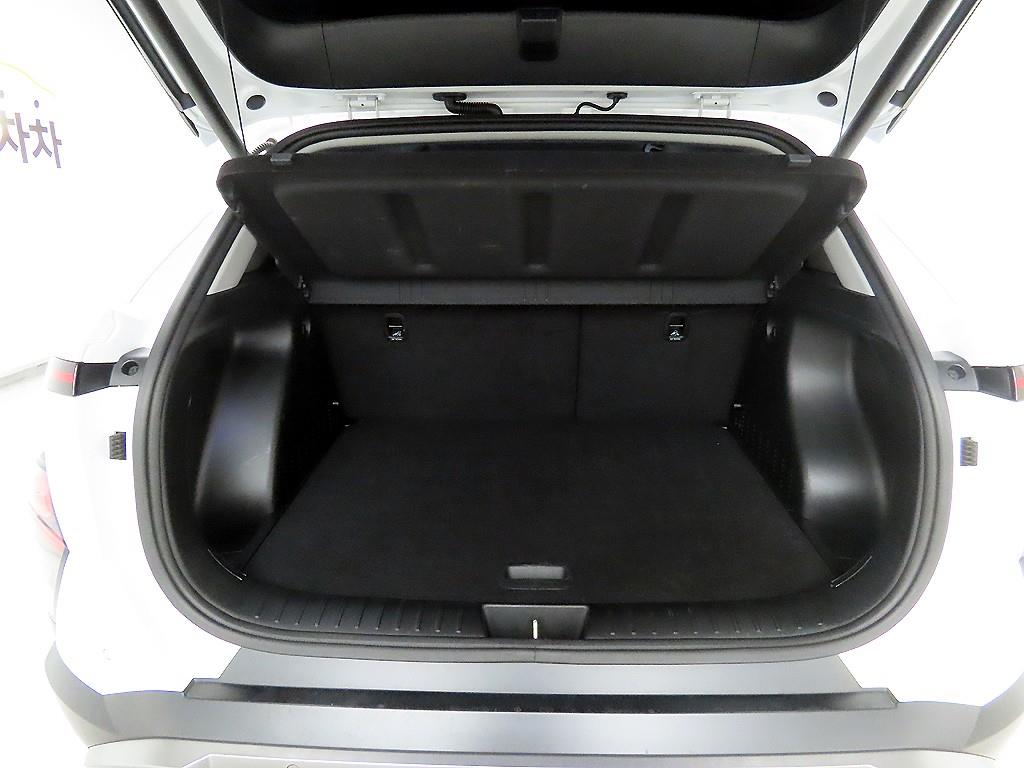 현대 디 올뉴코나 1.6 가솔린 터보 2WD 프리미엄 - 이미지 9