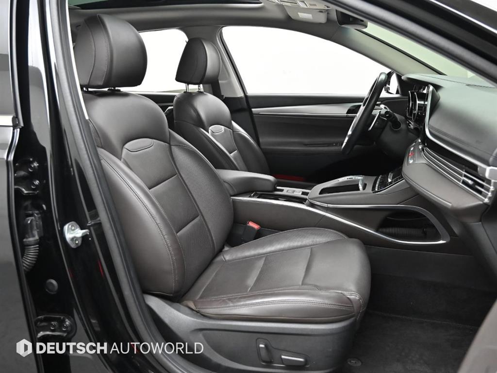 현대 더 뉴그랜저IG 가솔린 2.5 프리미엄 초이스 - 이미지 12