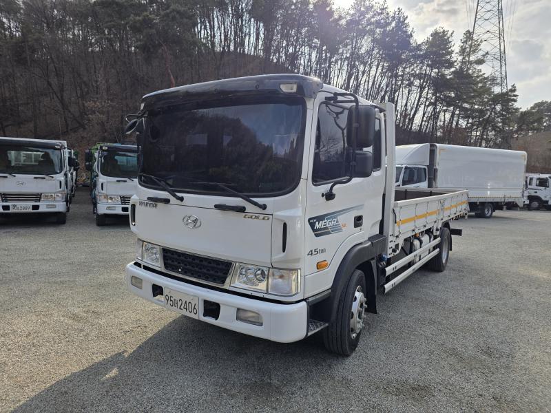 현대 메가트럭 4.5톤 장축 - 이미지 2