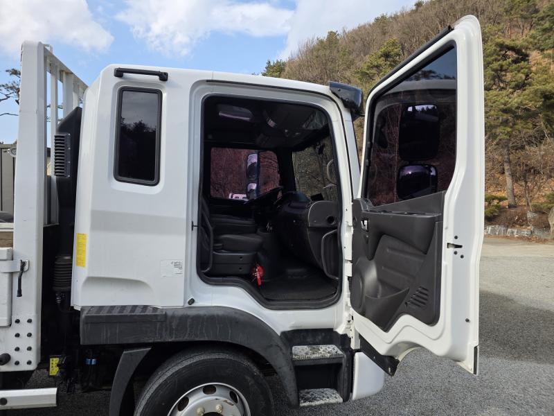 현대 메가트럭 4.5톤 장축 - 이미지 15