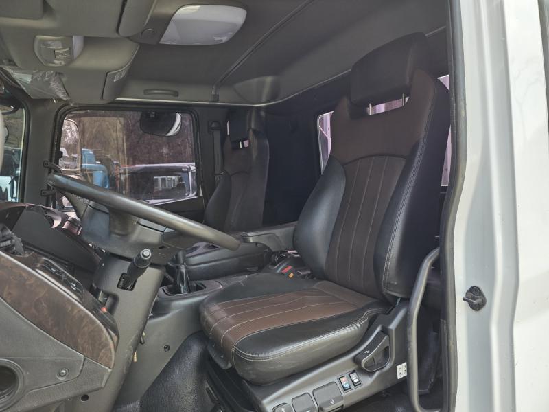 현대 메가트럭 4.5톤 장축 - 이미지 18