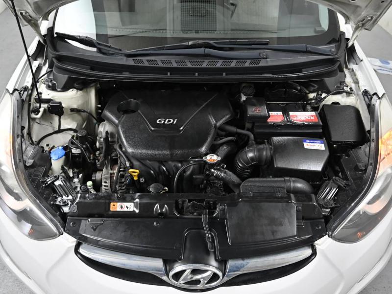 현대 아반떼MD M16 GDi 럭셔리 - 이미지 10