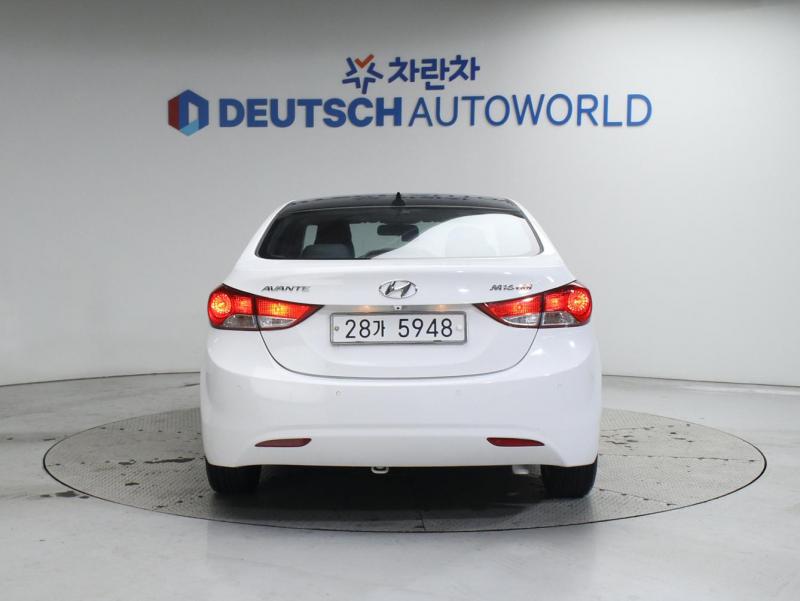 현대 아반떼MD M16 GDi 럭셔리 - 이미지 15