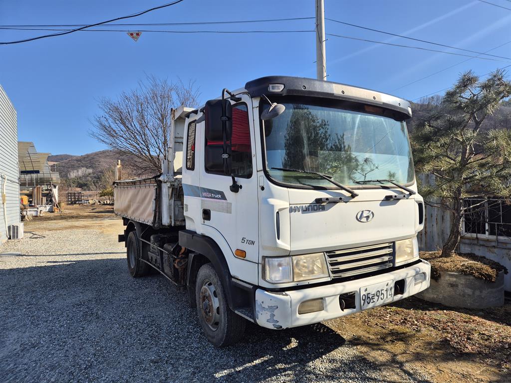 현대 메가트럭 덤프 5톤