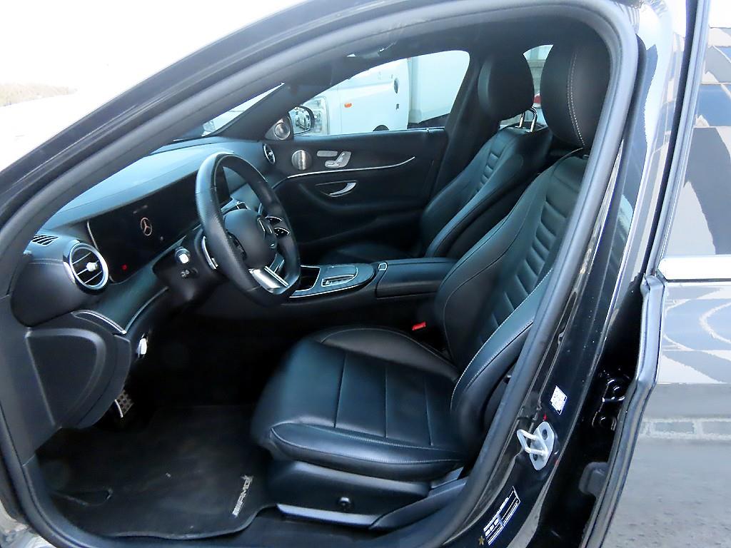 벤츠 E클래스(5세대) E220d 4매틱 AMG 라인 - 이미지 17