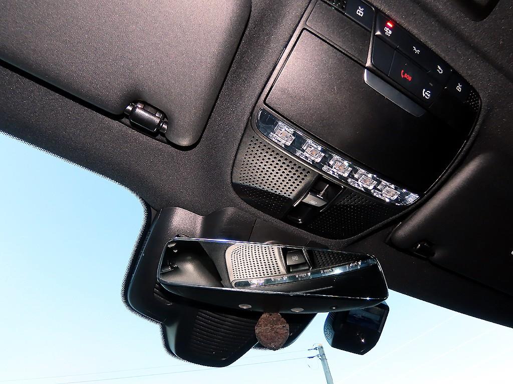 벤츠 E클래스(5세대) E220d 4매틱 AMG 라인 - 이미지 20