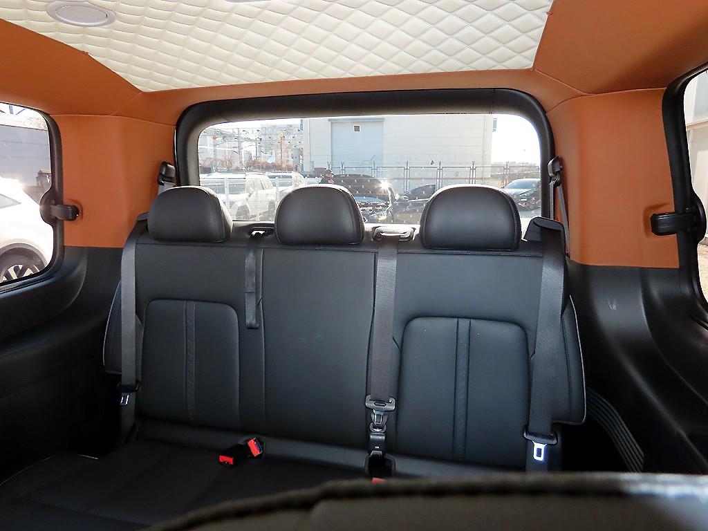 현대 스타리아 하이브리드 1.6 HEV 라운지 7인승 모빌리티 - 이미지 2