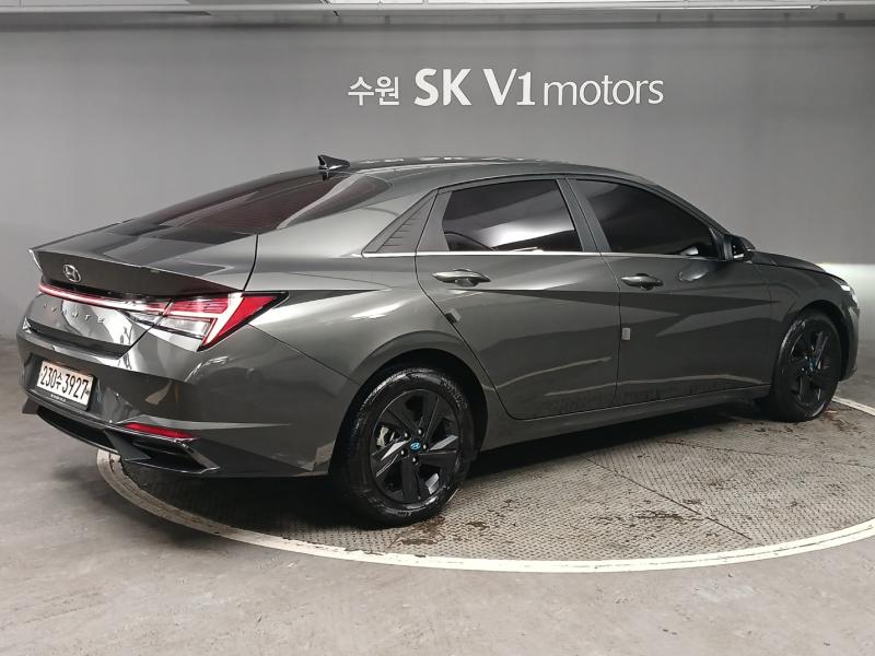 현대 아반떼(CN7) 1.6 가솔린 인스퍼레이션 - 이미지 15