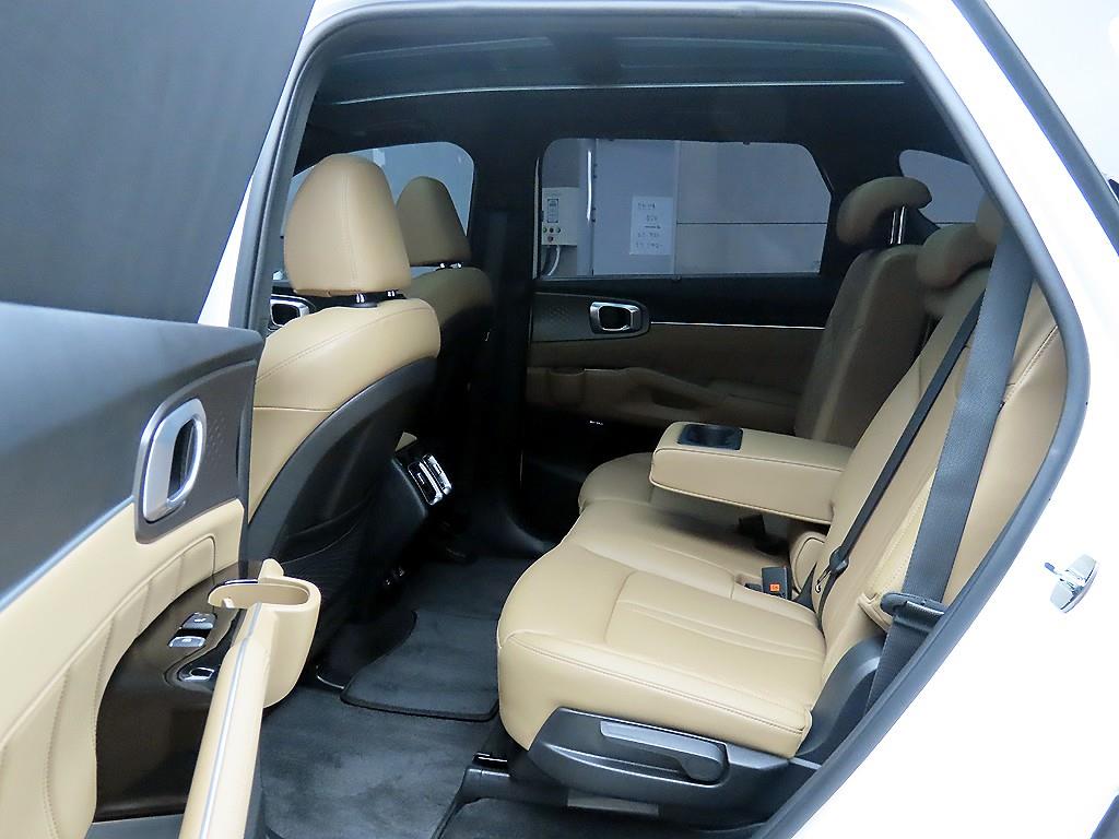 기아 더 뉴쏘렌토 하이브리드(MQ4) 1.6 HEV 4WD 시그니처 그래비티 - 이미지 10