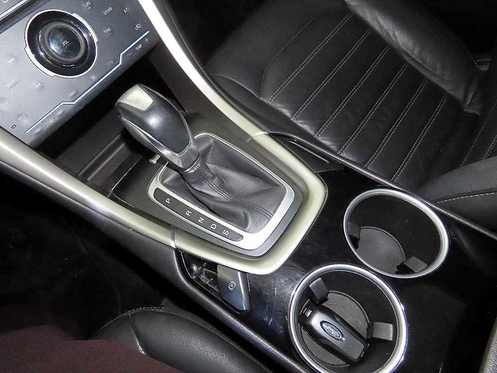 포드 퓨전(2세대) 2.0 에코부스트 SE - 이미지 11