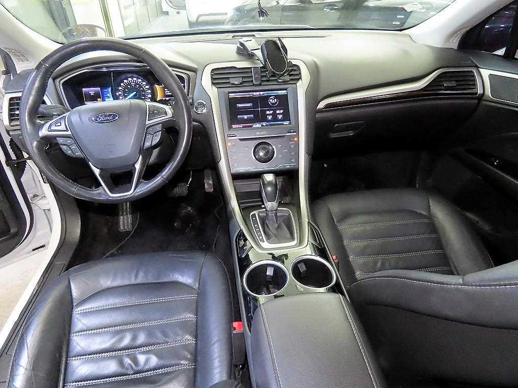 포드 퓨전(2세대) 2.0 에코부스트 SE - 이미지 19