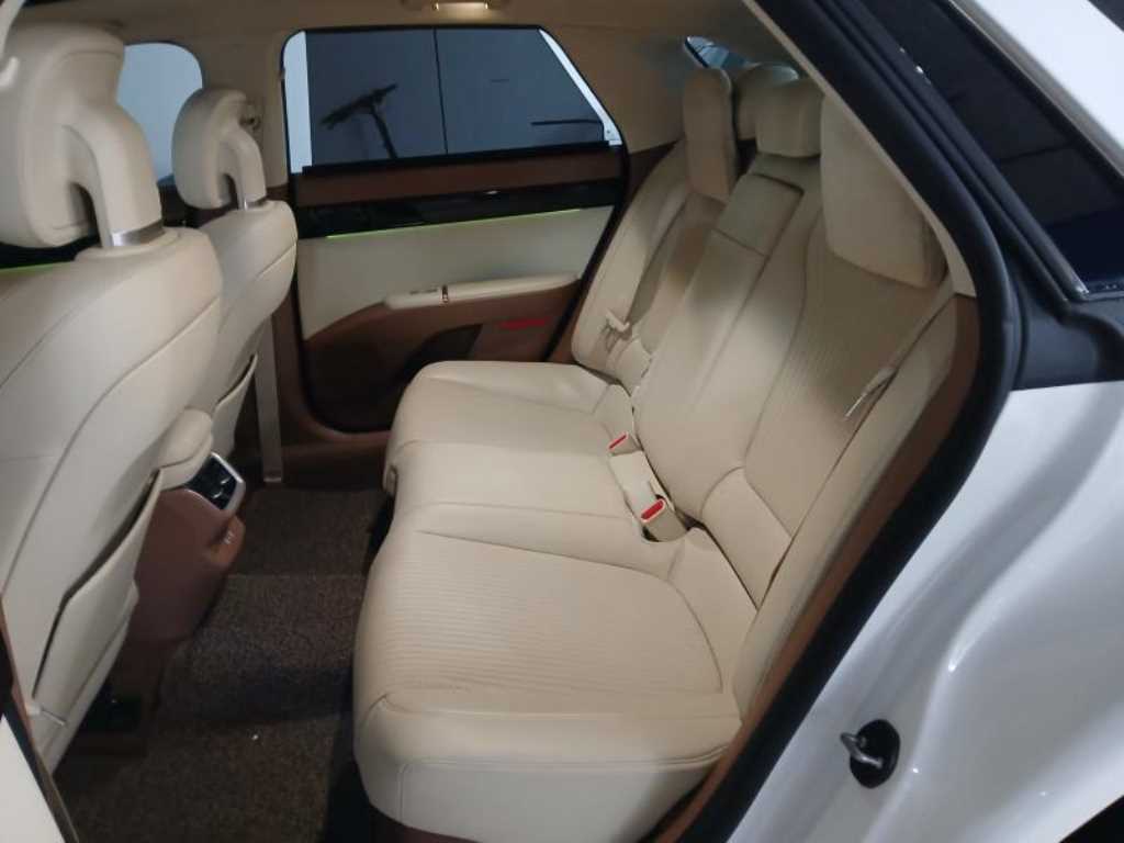 현대 디 올뉴그랜저 하이브리드 1.6 하이브리드 캘리그래피 - 이미지 18