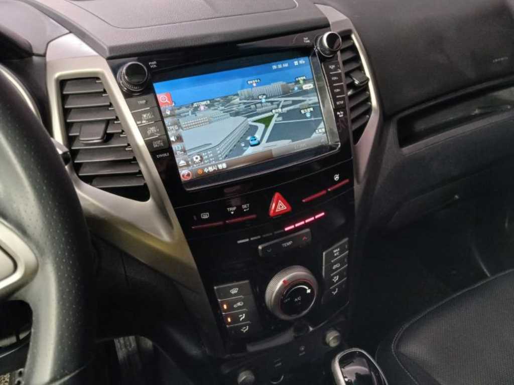 제네시스 티볼리 디젤 2WD VX - 이미지 20