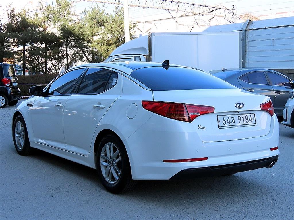 기아 K5 2.0 CVVT 디럭스 - 이미지 9