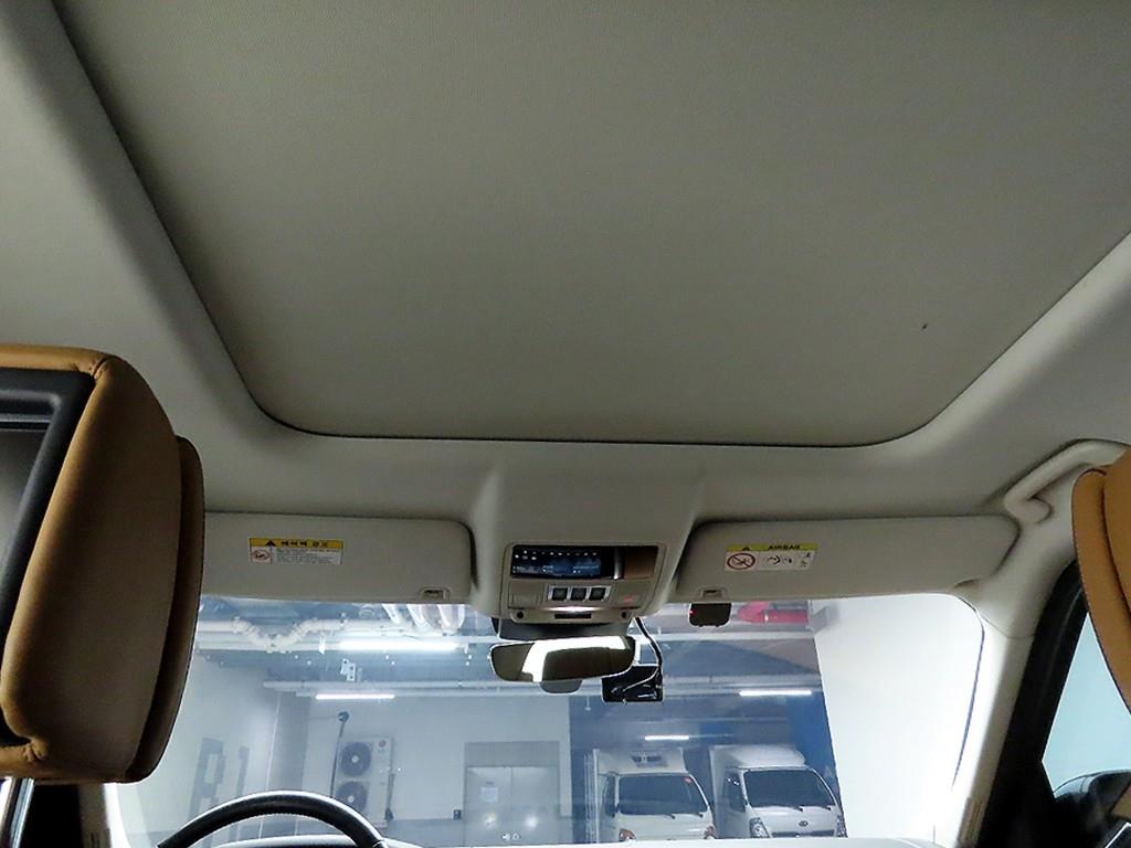 랜드로버 디스커버리5 3.0 TD6 HSE 럭셔리 - 이미지 13