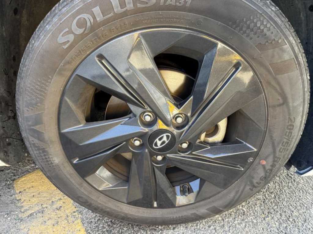 현대 아반떼(CN7) 1.6 가솔린 인스퍼레이션 - 이미지 5