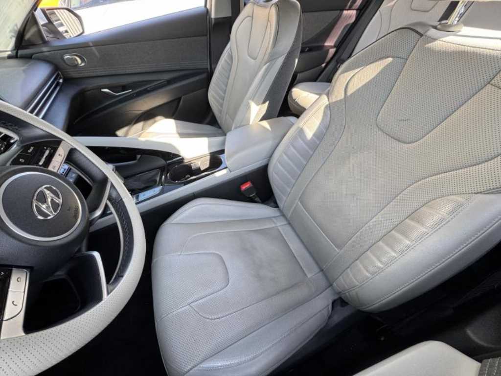 현대 아반떼(CN7) 1.6 가솔린 인스퍼레이션 - 이미지 4