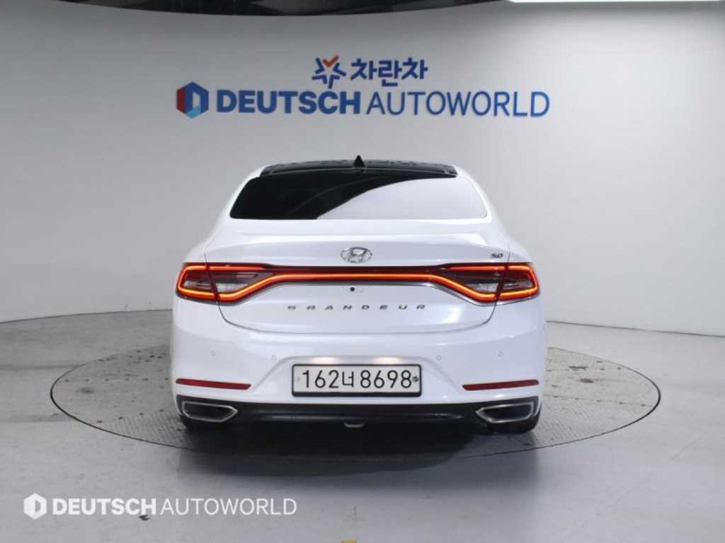 현대 그랜저IG 3.0 GDi 익스클루시브 스페셜 - 이미지 2