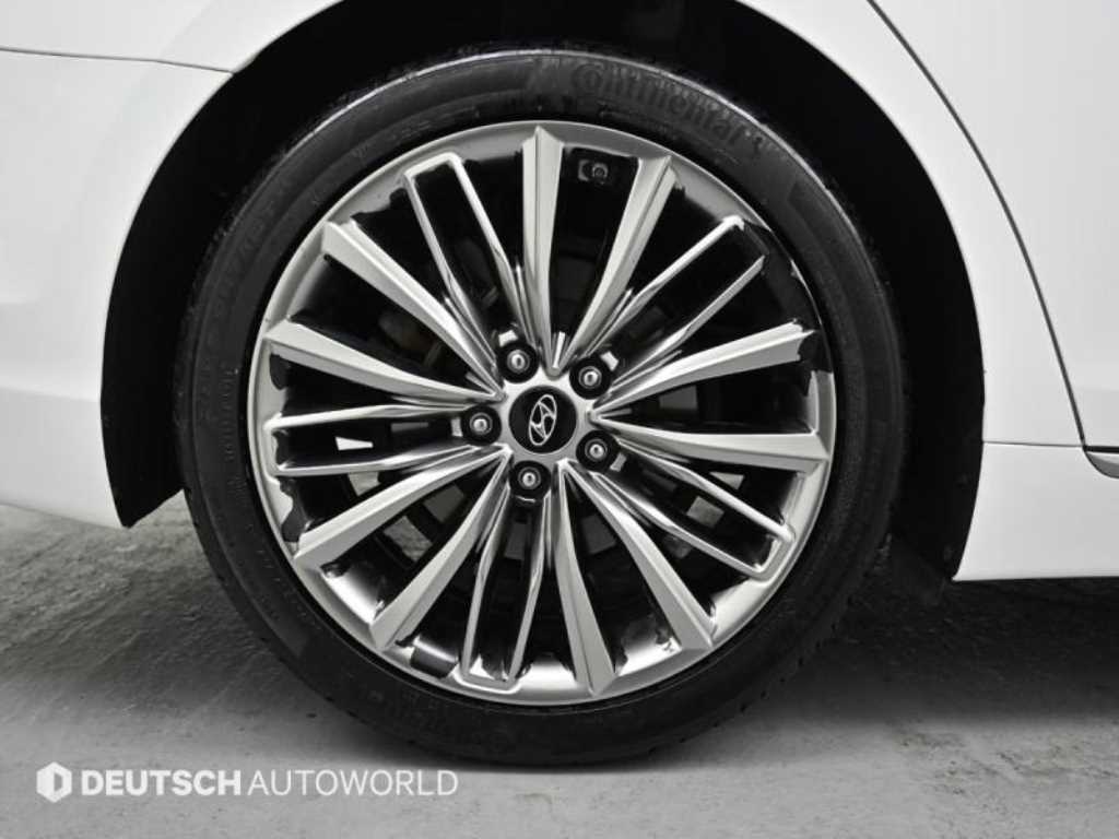 현대 그랜저IG 3.0 GDi 익스클루시브 스페셜 - 이미지 14