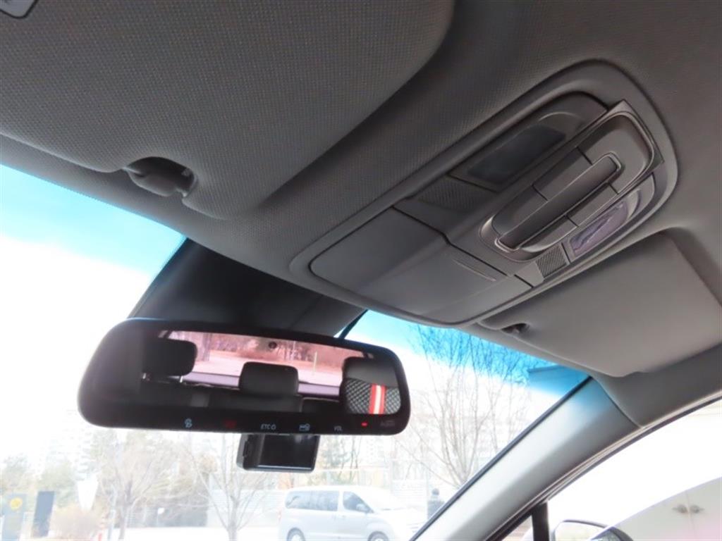 현대 싼타페(TM) R2.0 2WD 프리미엄 - 이미지 2