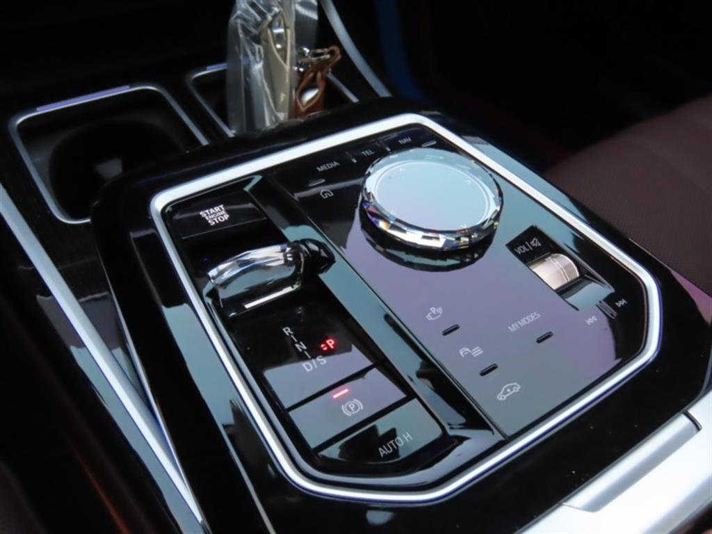 BMW 7시리즈(7세대) 740d xDrive M 스포츠 - 이미지 15