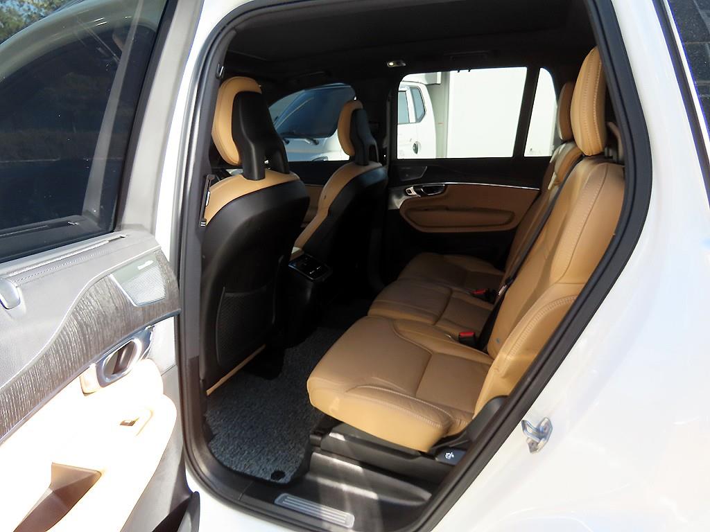 볼보 XC90(2세대) B6 AWD 인스크립션 - 이미지 7