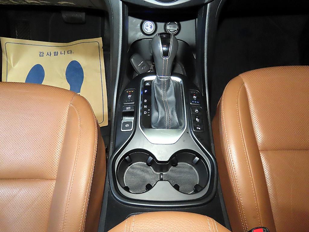 현대 싼타페 더 프라임 디젤 R2.2 4WD 익스클루시브 스페셜 - 이미지 18