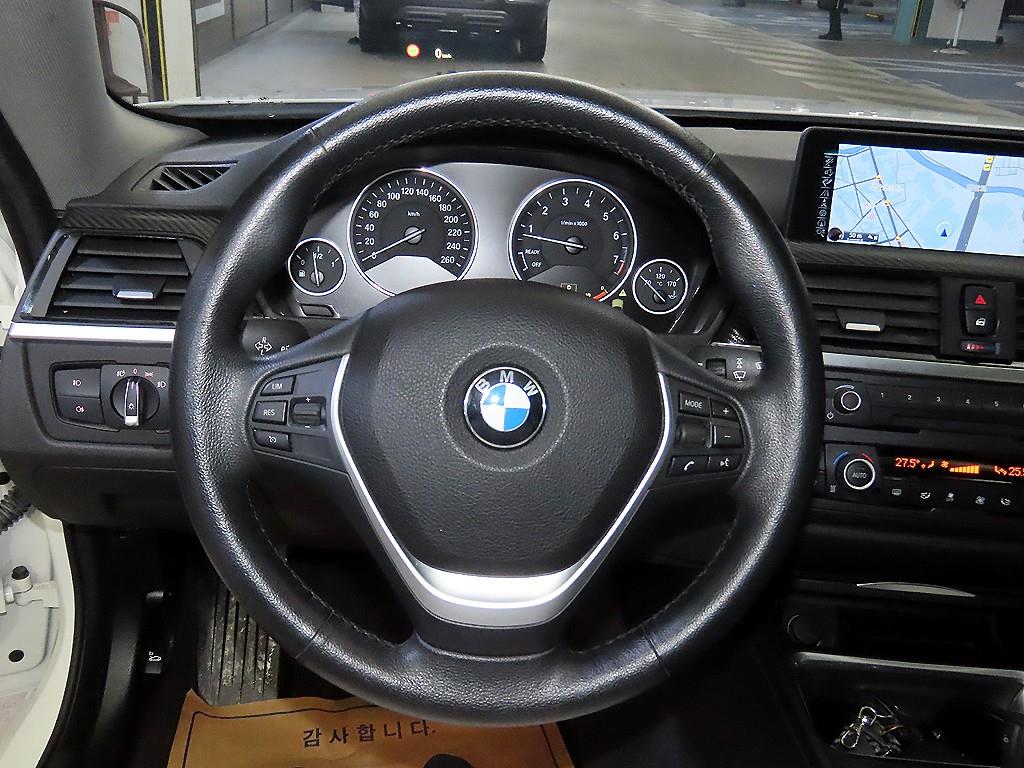 BMW 4시리즈(1세대) 그란쿠페 420i - 이미지 5