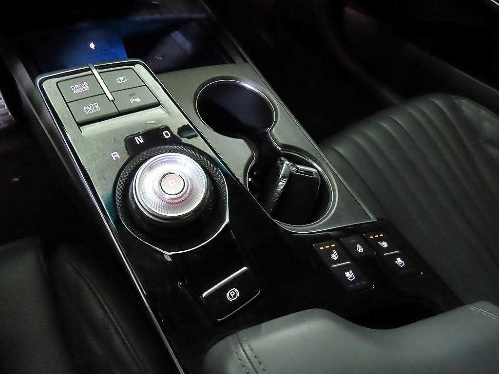 기아 K8 2.5 GDI 시그니처 - 이미지 18