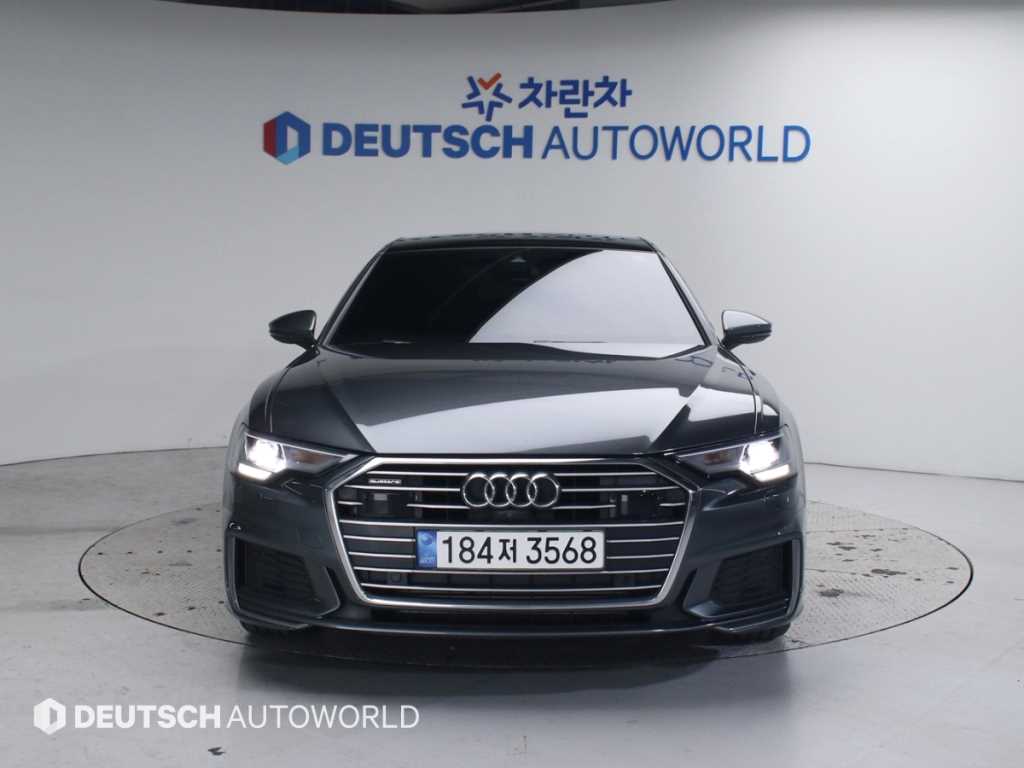 아우디 A6(5세대) 45 TFSI 콰트로 프리미엄 - 이미지 14