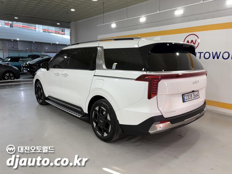 기아 더 뉴카니발 하이브리드(KA4) 1.6 HEV 9인승 시그니처 - 이미지 11