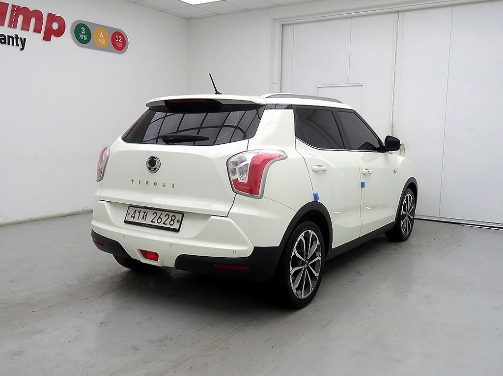 KG모빌리티(쌍용) 티볼리 아머 1.6 가솔린 4WD 기어에디션 - 이미지 18