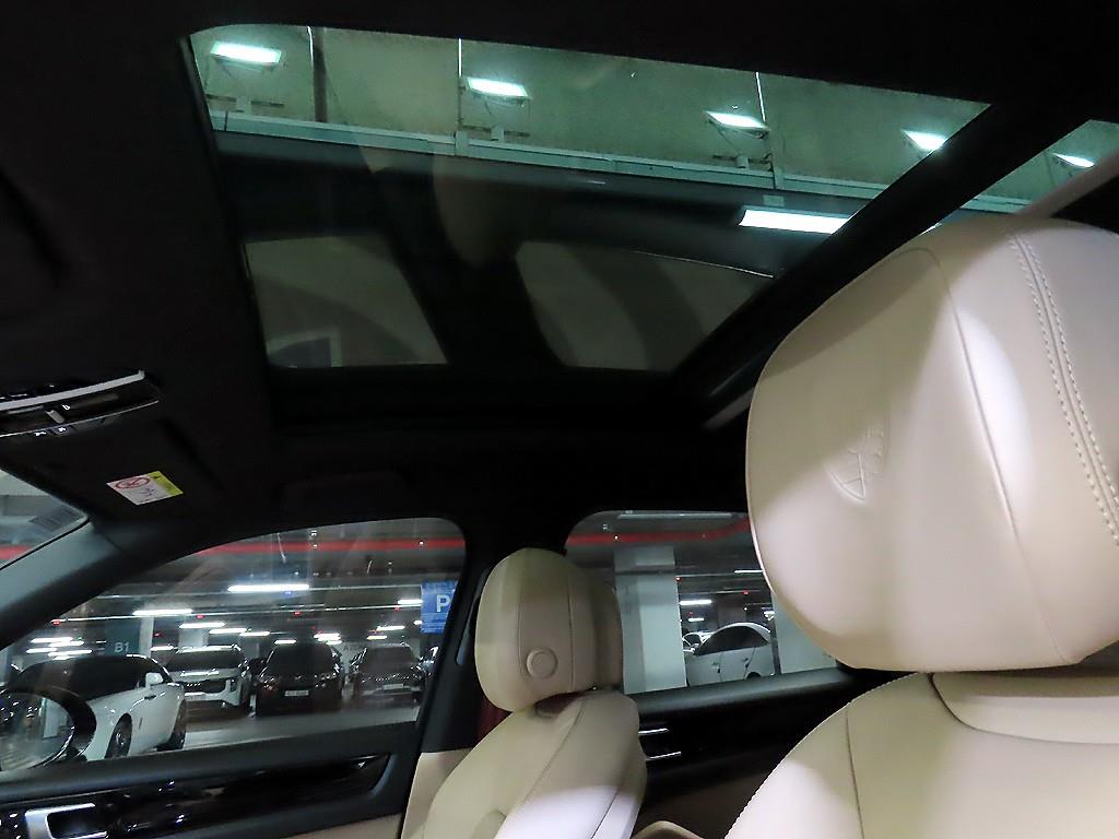 포르쉐 카이엔(3세대) 3.0 V6 - 이미지 16