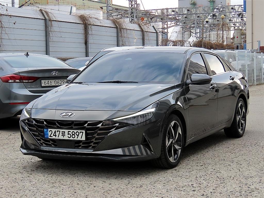 현대 아반떼(CN7) 1.6 가솔린 인스퍼레이션 - 이미지 5