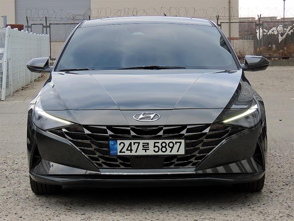 현대 아반떼(CN7) 1.6 가솔린 인스퍼레이션 - 이미지 12