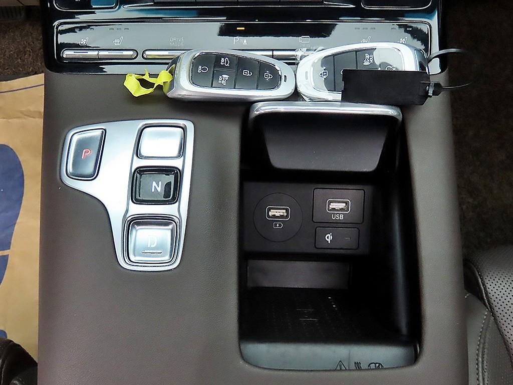 현대 더 뉴그랜저IG LPi 3.0 프리미엄 초이스 - 이미지 11