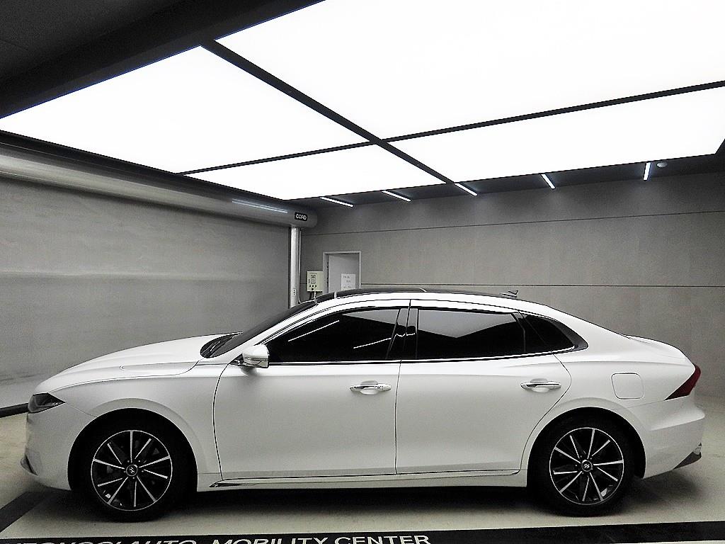 현대 더 뉴그랜저IG LPi 3.0 프리미엄 초이스 - 이미지 13