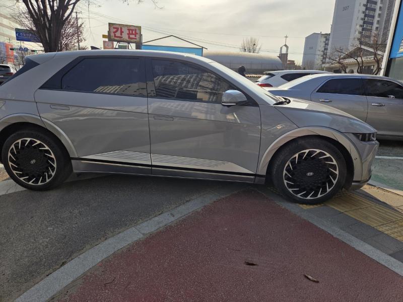 현대 아이오닉 5 EV AWD 롱레인지 프레스티지 - 이미지 3